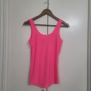 Women's Pink Scoop Neck Tank Top